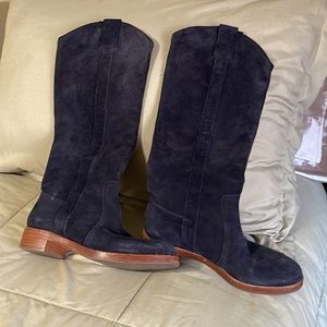Via Spiga suede boots